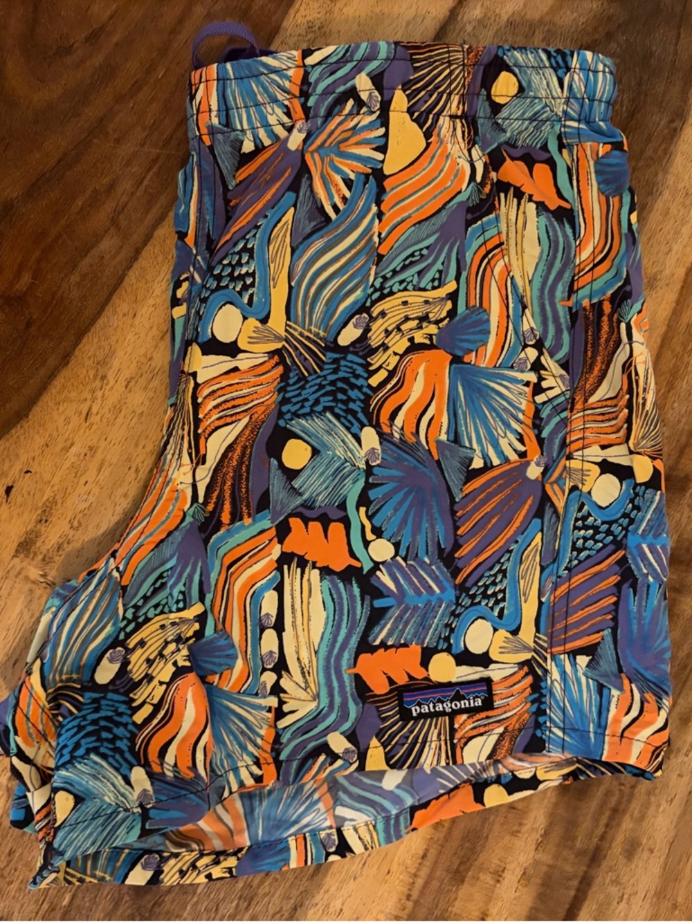 Patagonia Women’s Multicolor Printed baggie shorts - Size Small